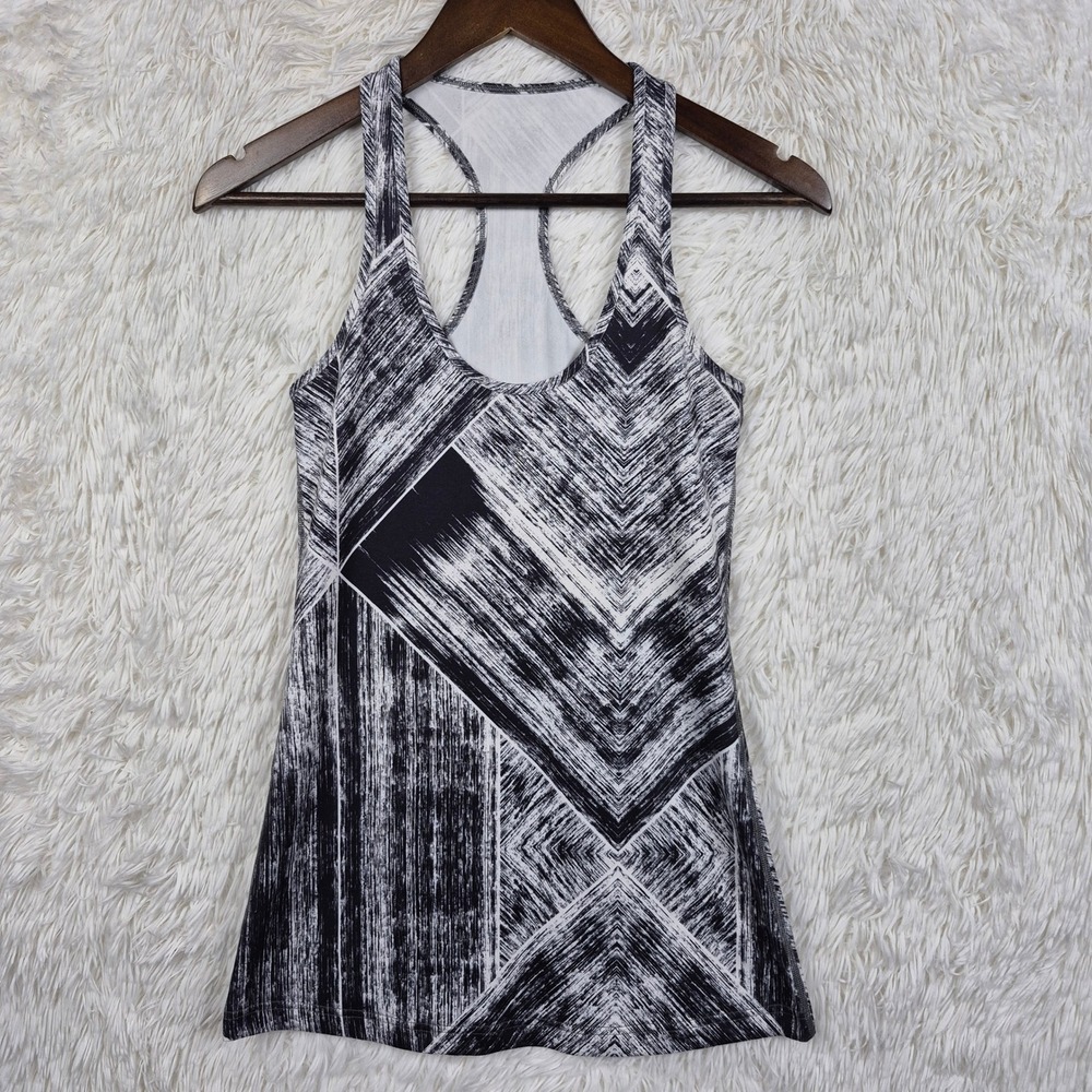 Lululemon‎ Cool Racerback Tank Top Black White Geometric Print Womens Size 6
